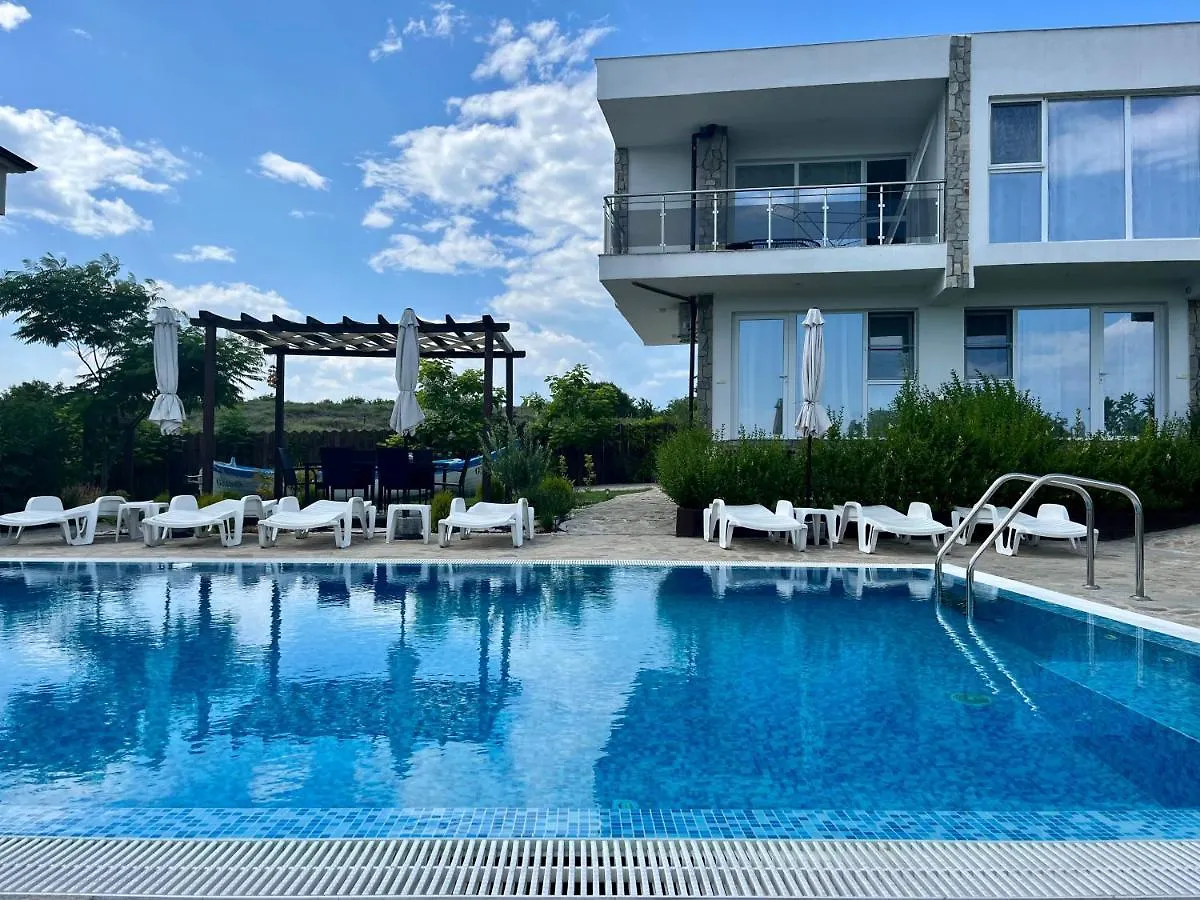 Ancient Well Hotel Sozopol 0*,