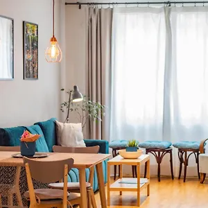 https://modern-central-apartment.sofiahotelsbg.com